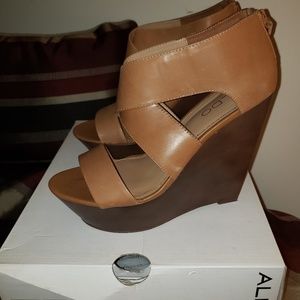 Aldo wedge sandals